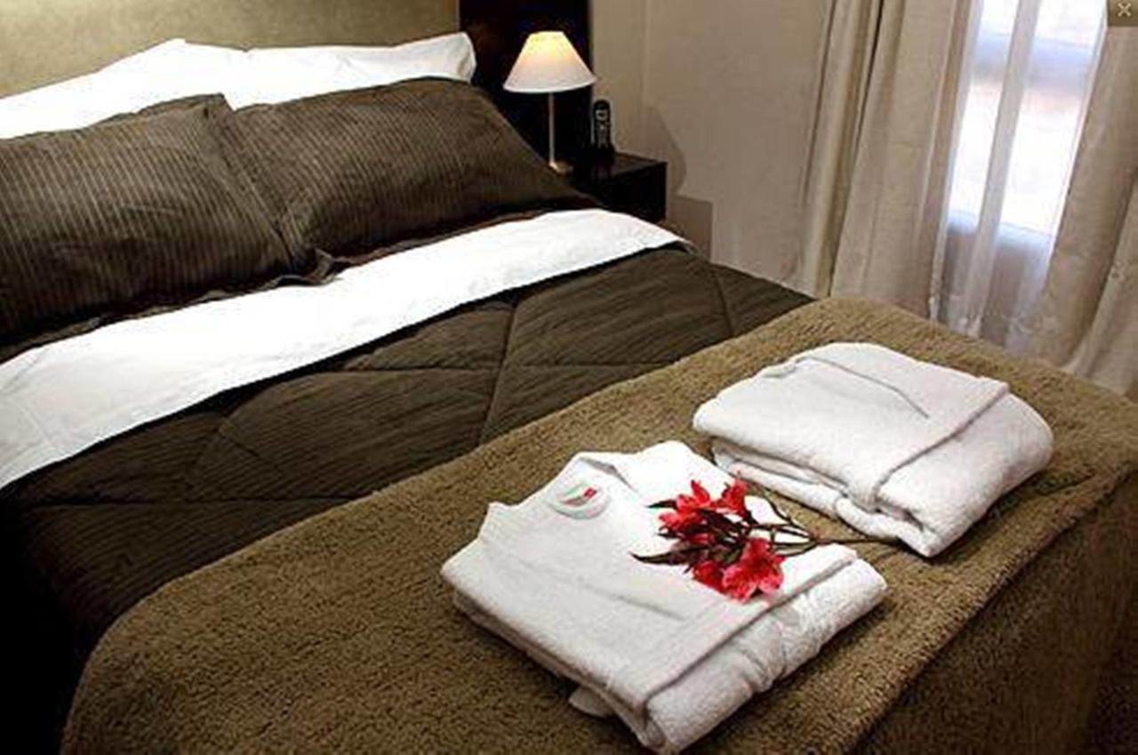 De Los Arroyos Apart Hotel San Nicolas de los Arroyos Luaran gambar