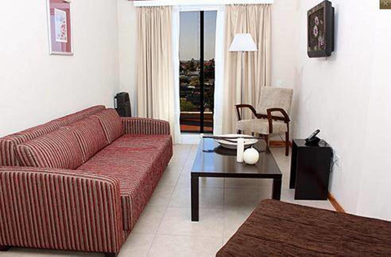 De Los Arroyos Apart Hotel San Nicolas de los Arroyos Luaran gambar