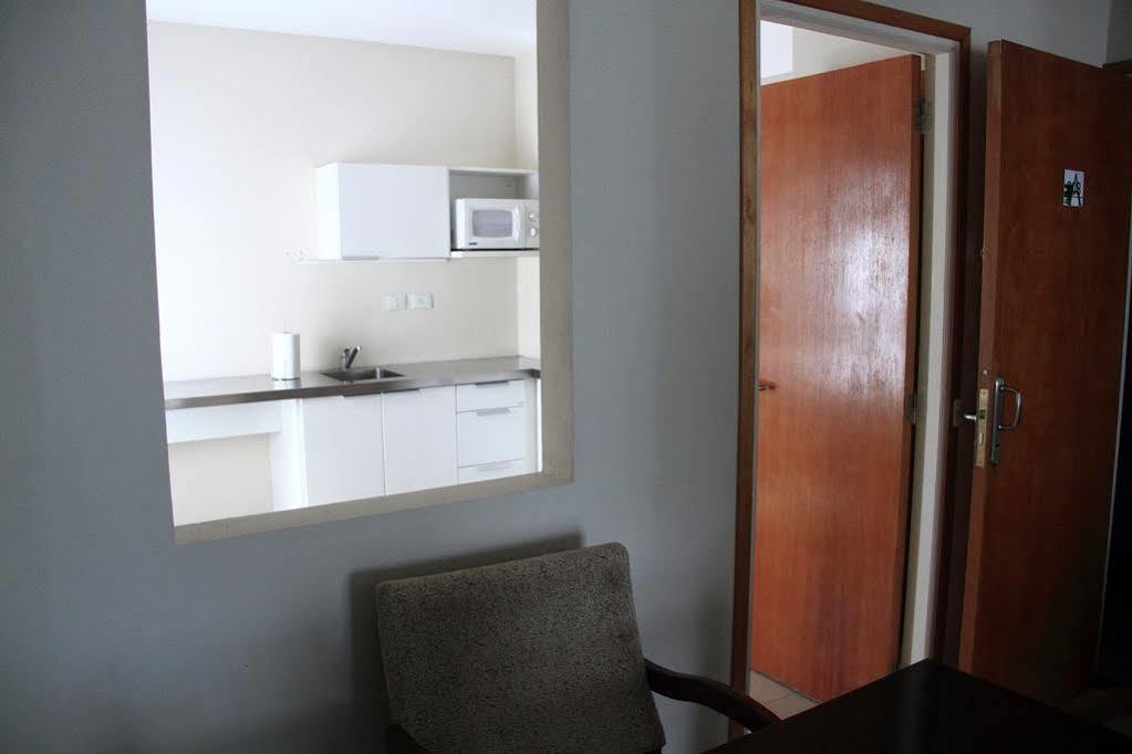 De Los Arroyos Apart Hotel San Nicolas de los Arroyos Luaran gambar